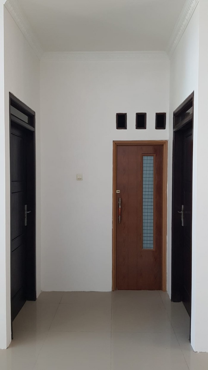 Rumah Disewakan Fully Furnished di Cluster Catalonia